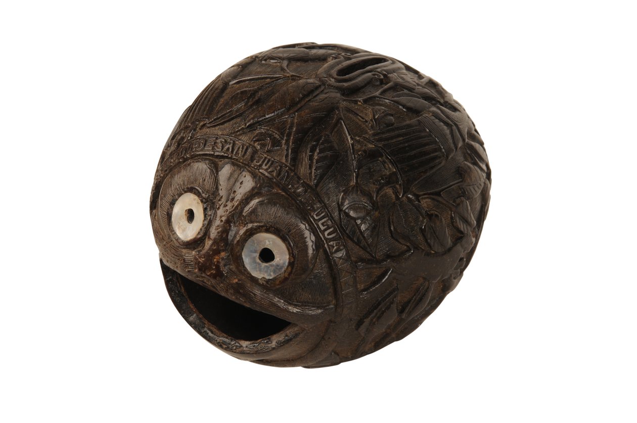 Vyřezávaná kokosová pokladnička bugbear, Spanish Colonial, cca 1800 (kokos) od Spanish School