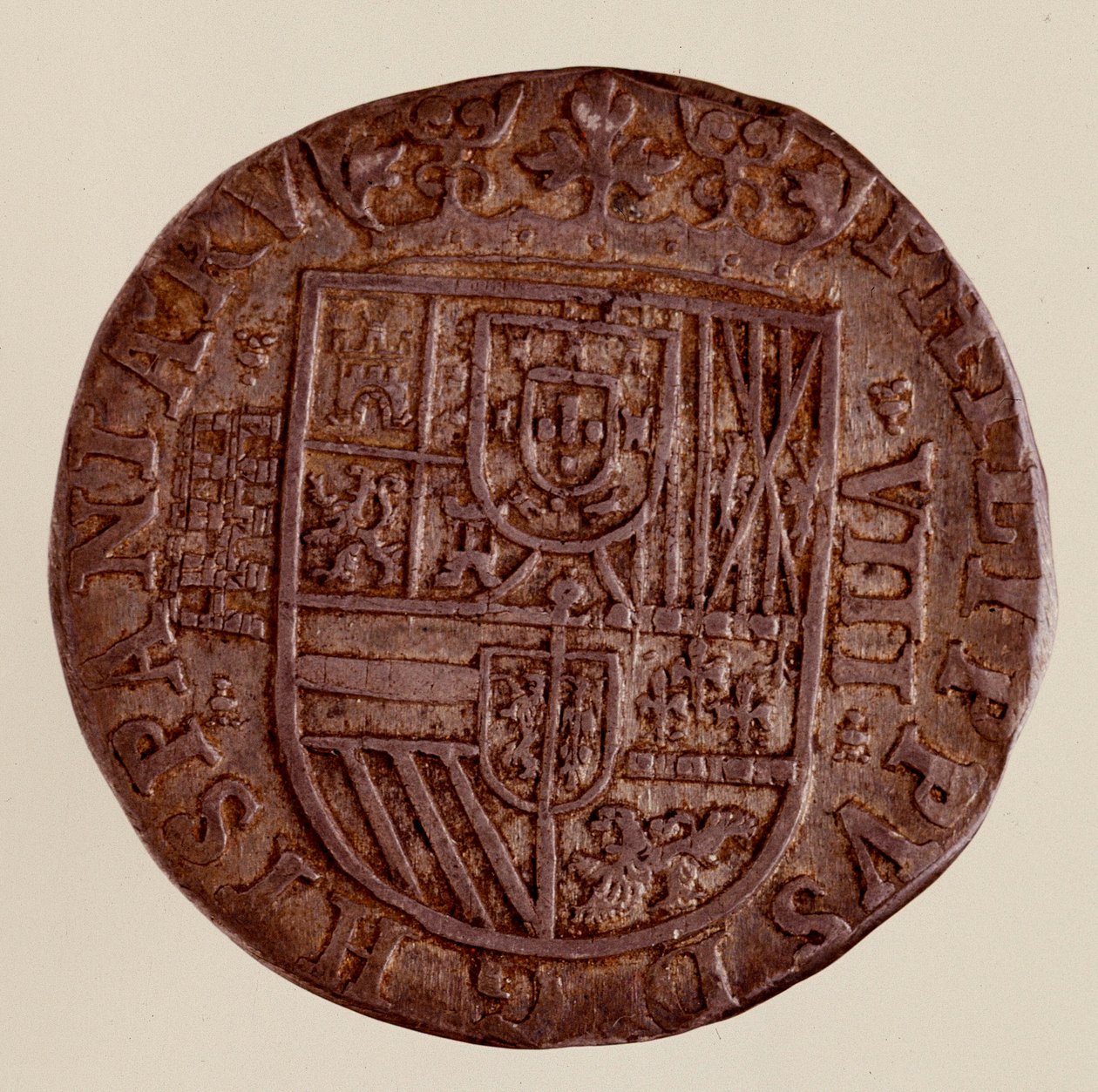 Stříbrná mince (8 realů) ze Španělska: vláda Filipa (Filippo nebo Filip) II (1556-1598). 1589 Prům. 3,5 cm Neapol, museo archeologico od Spanish School