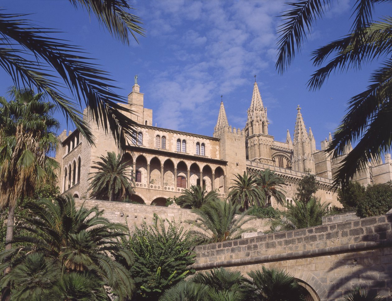 Pohled na palác La Almudaina, Palma de Mallorca od Spanish School