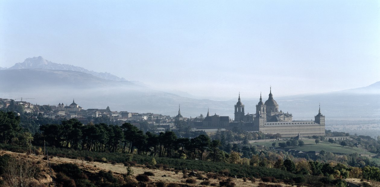 Pohled na klášter San Lorenzo de El Escorial od Spanish School