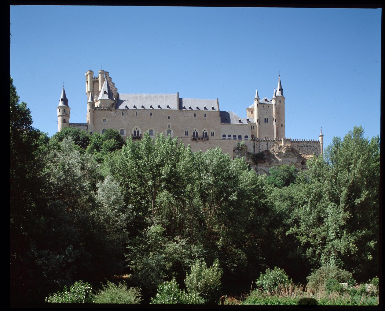 Pohled na alcazar od Spanish School