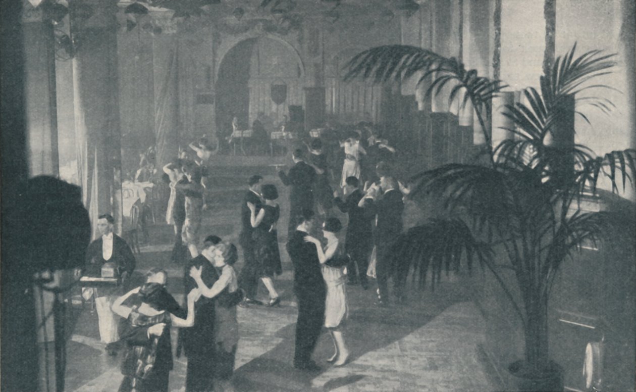 Tanec, píseň a večeře v podzemních sálech potěšení, c1935 od Sport and General