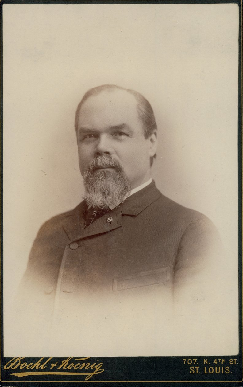 Poprsí portrét Huga M. Starkloffa od St. Louis Boehl and Koenig