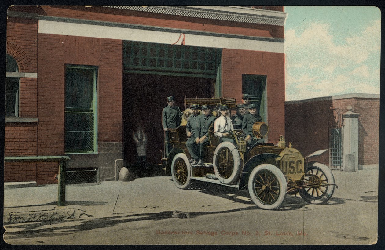 Upisovatelé Salvage Corps od St. Louis News Company