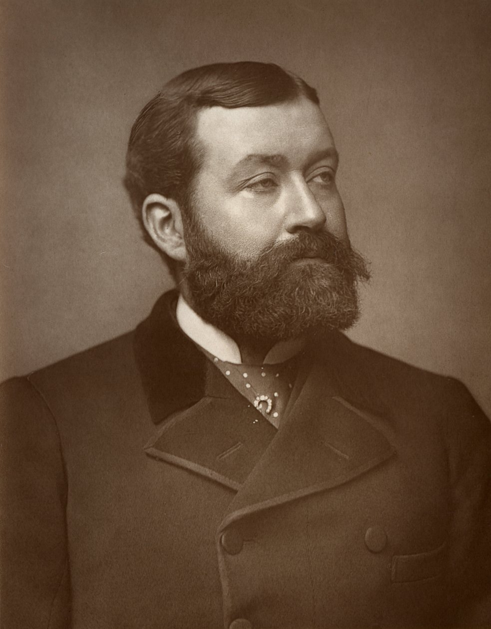 George Robert Sims , britský novinář, básník, dramatik a romanopisec, 1884 od St James