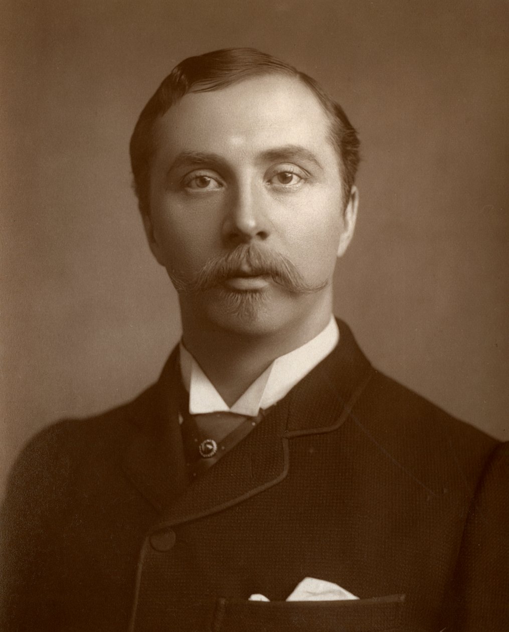 William Hunter Kendal , britský herec a divadelní manažer, 1884 od St James