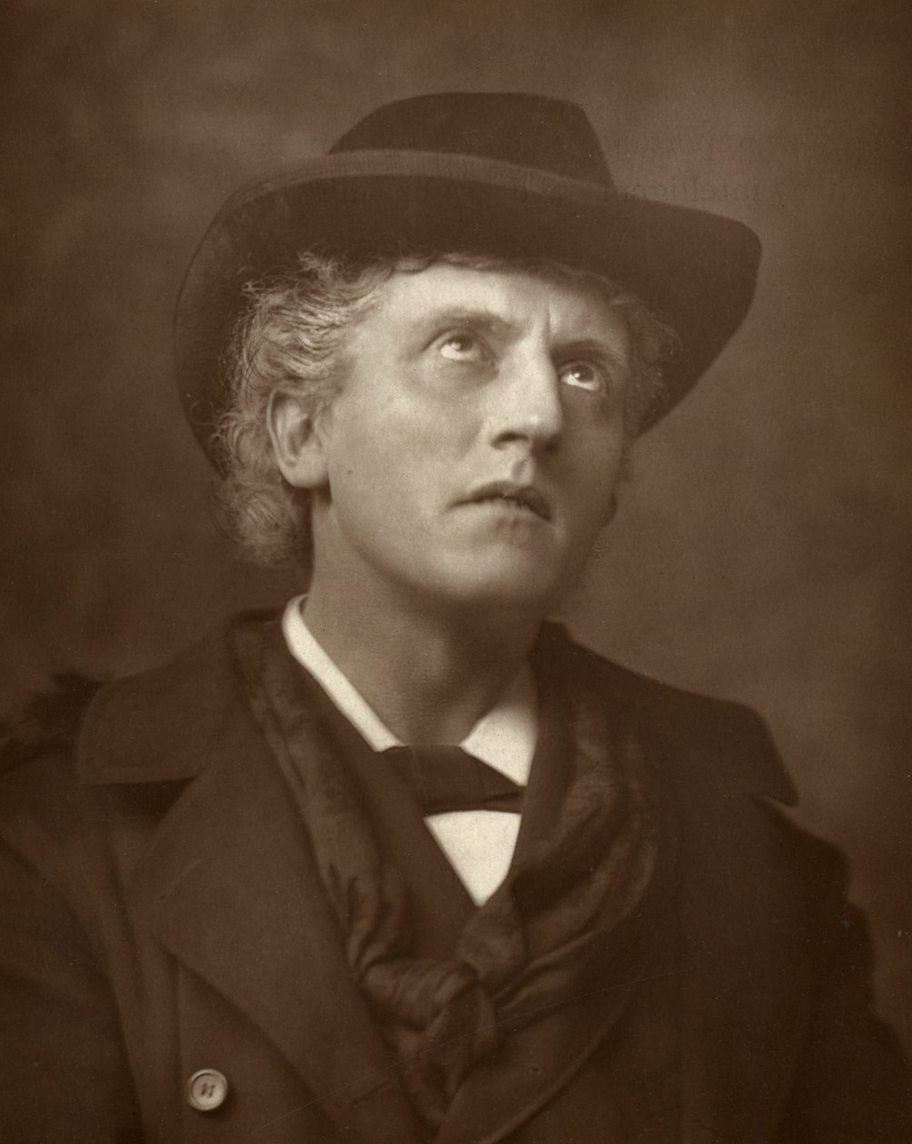 Wilson Barrett , britský herec, divadelní manažer a dramatik, 1883 od St James