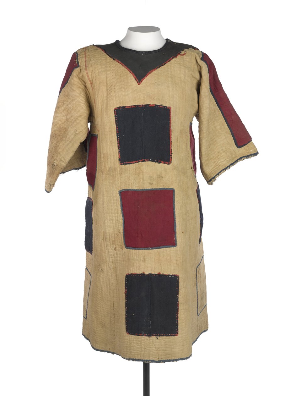 Jeden ze dvou dervišských jibbahů, které nosí Wad El Nejumi a jeho syn, kolem roku 1887 (textil) od Sudanese School
