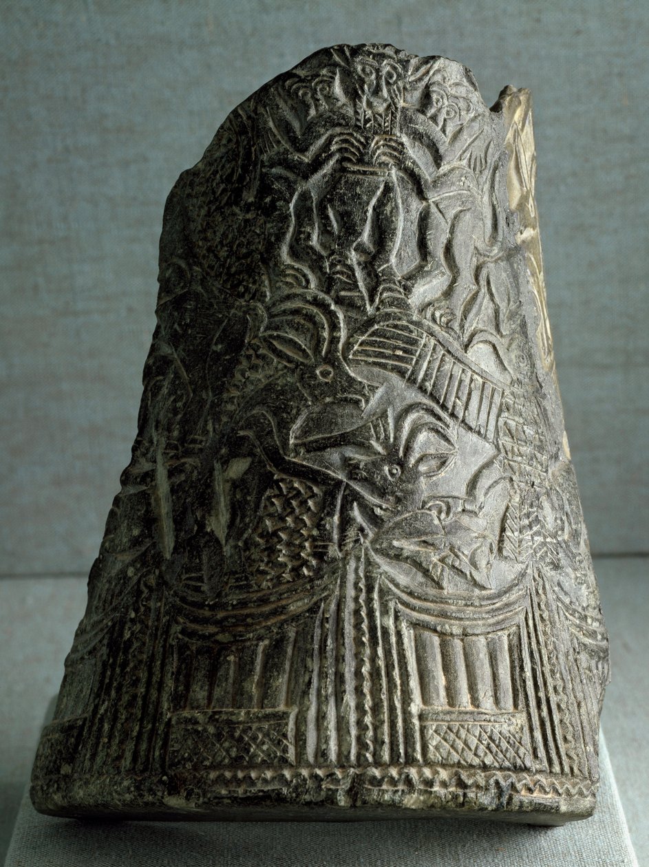 Sumerská civilizace: fragment hadí vázy z východního Íránu. Ztlumit. 22,5 cm Období konce archaických dynastií (2500 př. n. l.) Bagdád, Národní irácké muzeum od Sumerian Sumerian