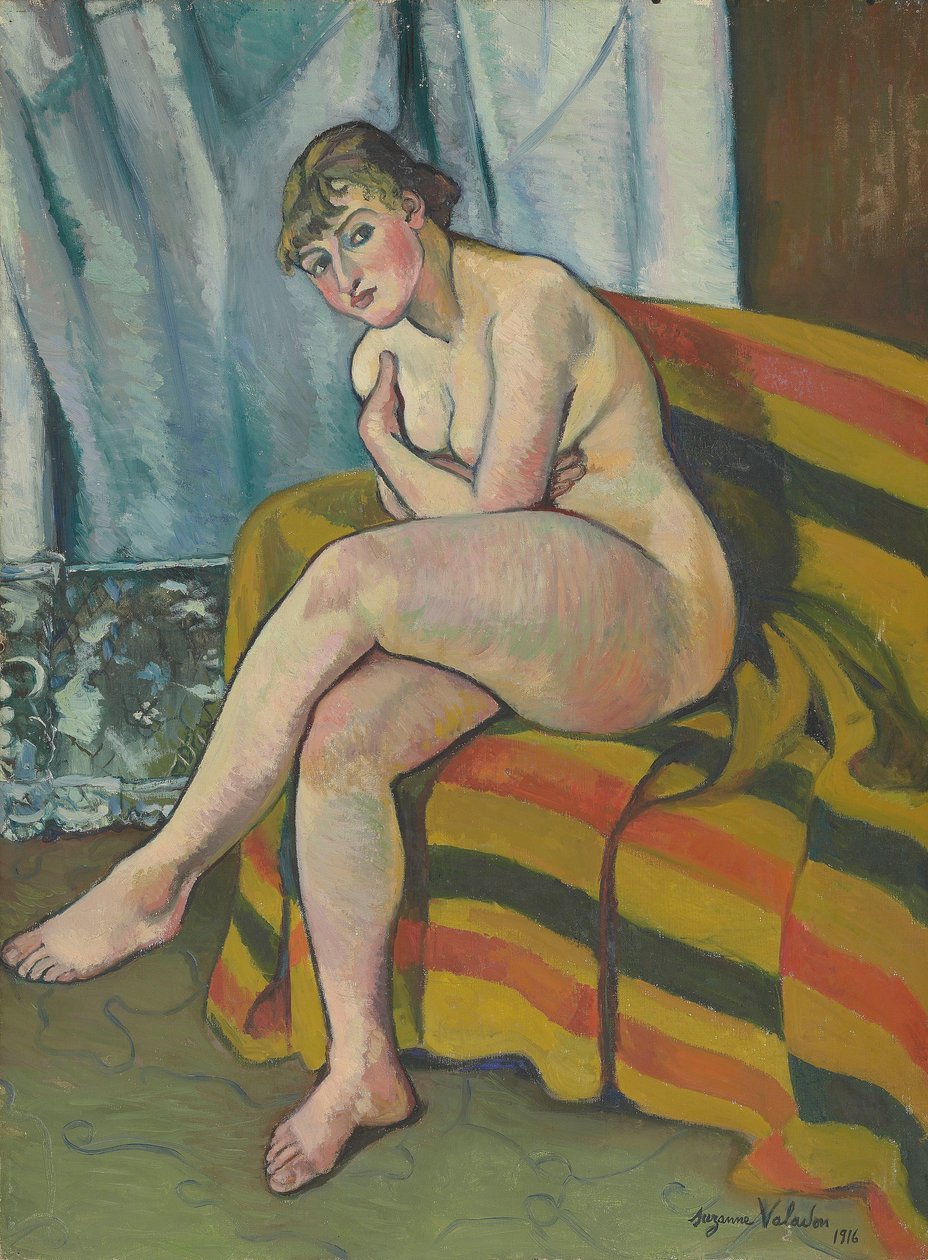 Nahá sedí na gauči od Suzanne Valadon