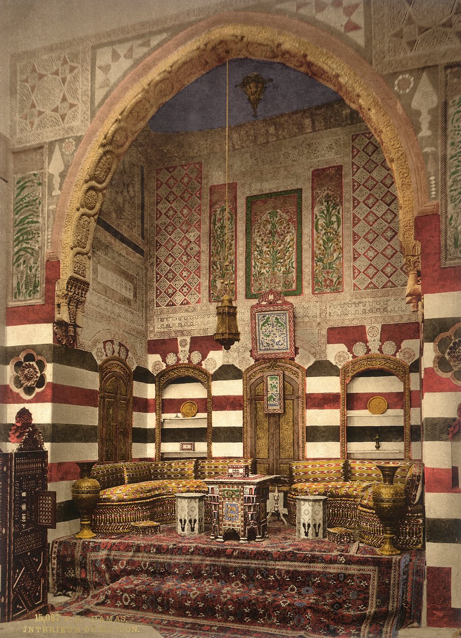 Interiér přijímací místnosti v pěkném domě, Damašek, kolem 1880-1900 (fotochrom) od Swiss Photographer