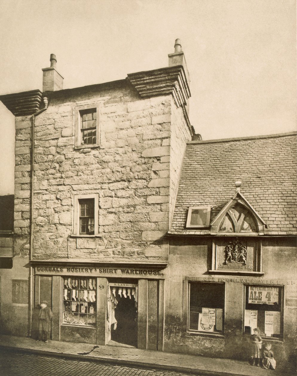 Elphinstone Tower, Man Street, Gorbals, Glasgow, 1868-99 (čb fotografie) od T.and R. Annan and Sons