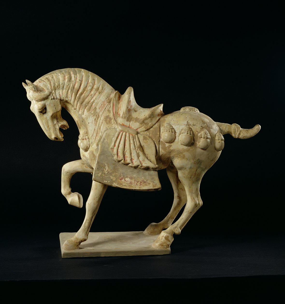 Kůň, Číňan, dynastie Tang, kolem 618-906 n. l. (keramika) od Tang Dynasty Chinese School