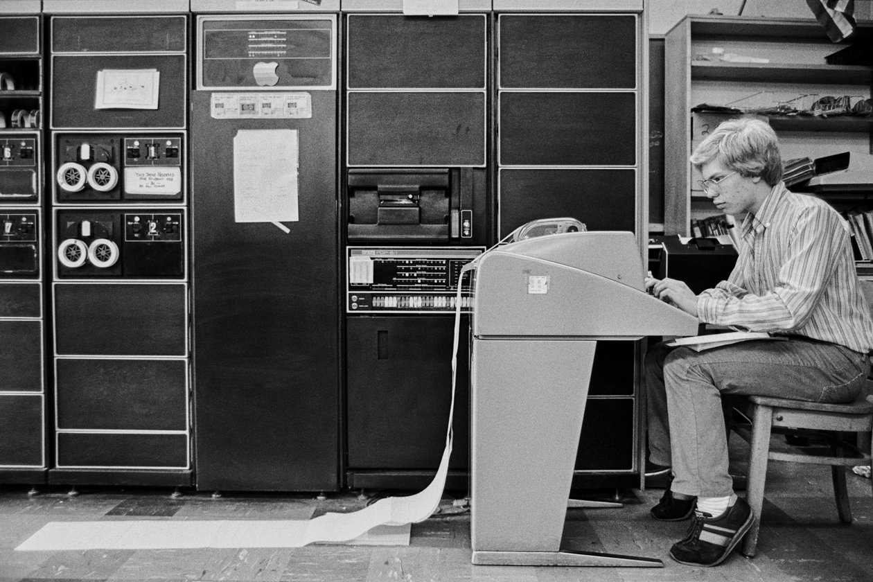 Vzdělávací programy financované Úřadem pro hodnocení technologií, federální agenturou, na... od Ted Spiegel