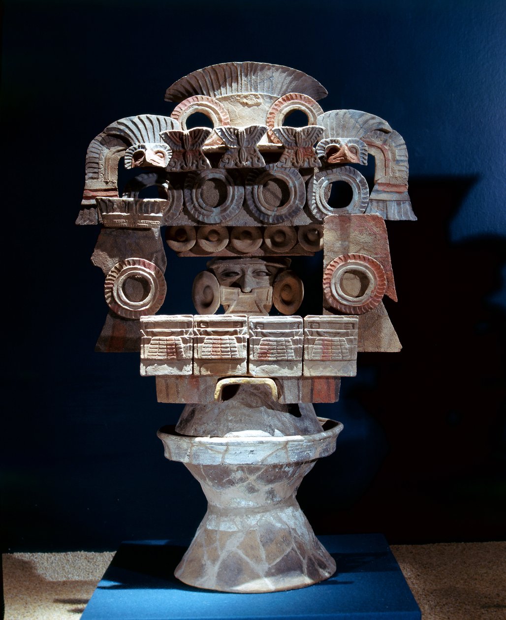 Nádoba na pálení kadidla (terakota) od Teotihuacan