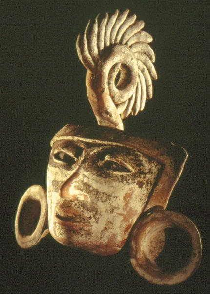 Maska (hliněná a polychromovaná) od Teotihuacan