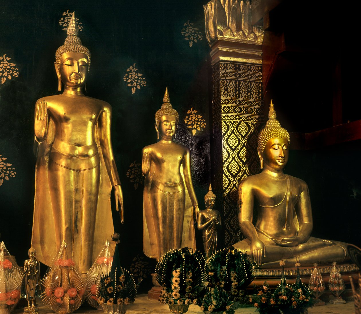 Buddhové z období Sukhothai od Thai School