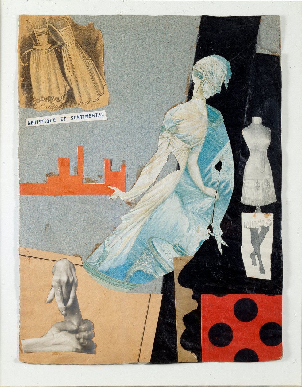 Artistic and Sentimental Collage by Theodore Fraenkel (1896-1964) 1921 Milan, Collection Schwarz courtesy Mudima   1412259   cs       czech Successfully Translated  Original: Hybrid yellow and orange spider chrysanthemum.,1893 (engraving) Translat: Hybrid  od Theodore Fraenkel