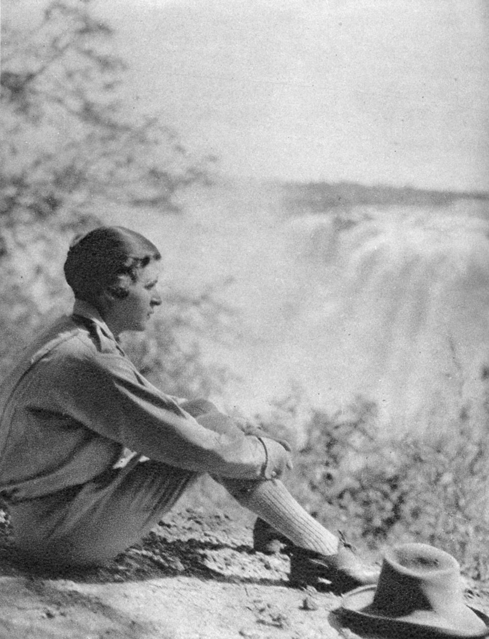 Stella Court Treatt u Victoria Falls, Livingstone to Broken Hill, Severní Rhodesie, 1925 1927. od Thomas A. Glover