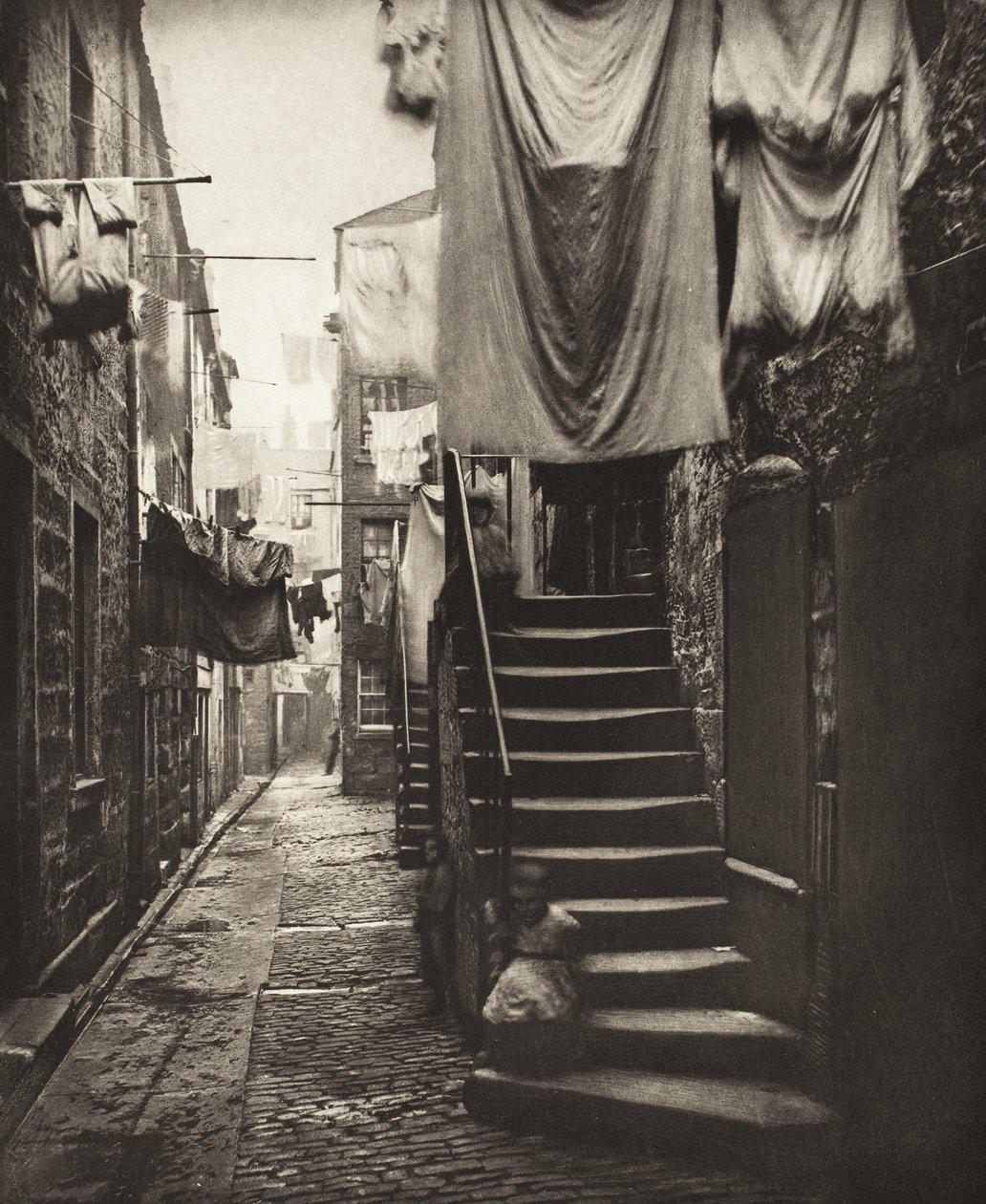 V blízkosti č. 193 High Street (č. 9) od Thomas Annan