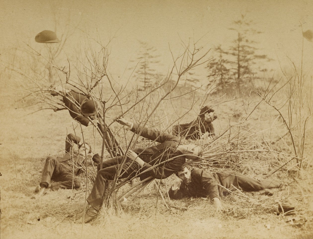 [Čtyři studenti odpočívající pod širým nebem] od Thomas Eakins