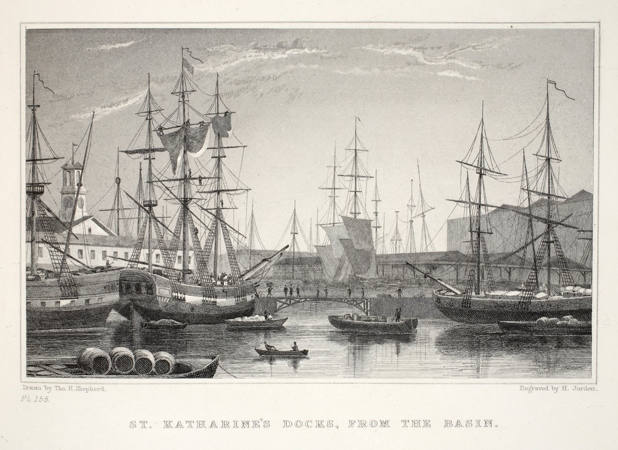 St Katherine Docks, od Basin, Tower, od London and it