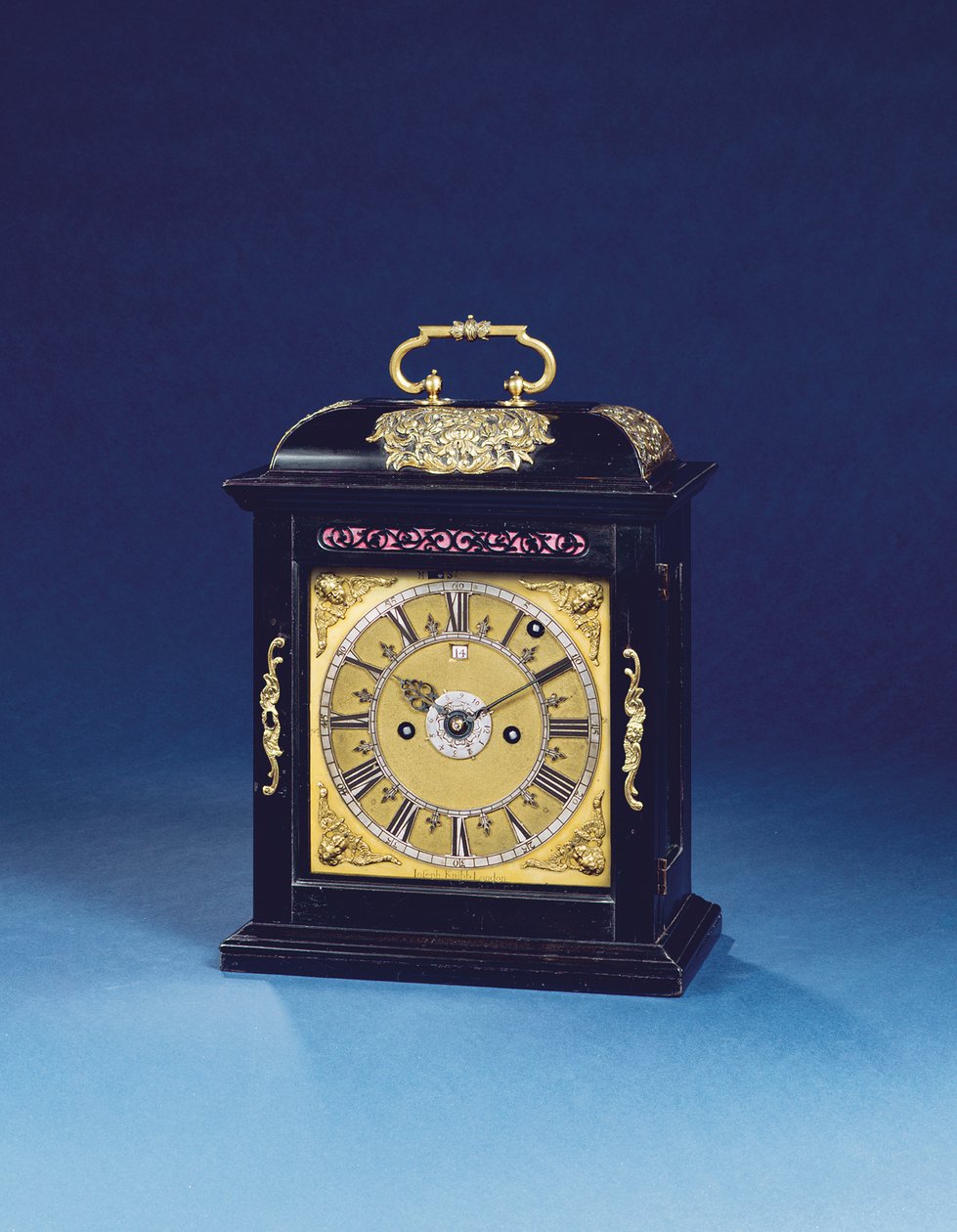 Queen Anne namontované markantní hodiny s opakováním čtvrtky, č. 376, c.1705 (eben & zlacená mosaz) (viz také 867499-500) od Thomas Tompion