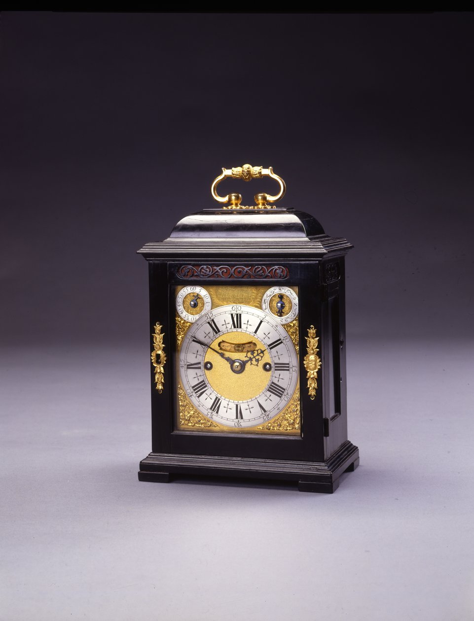 Miniaturní nápadné hodiny William and Mary, no. 226, cca 1690-95 (eben a kov) od Thomas Tompion
