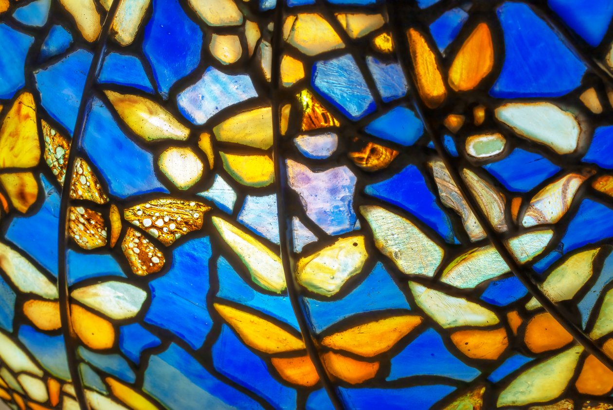Stolní lampa "Butterfly" s podstavcem "Pepper", cca 1900 (sklo a bronz) od Tiffany & Company