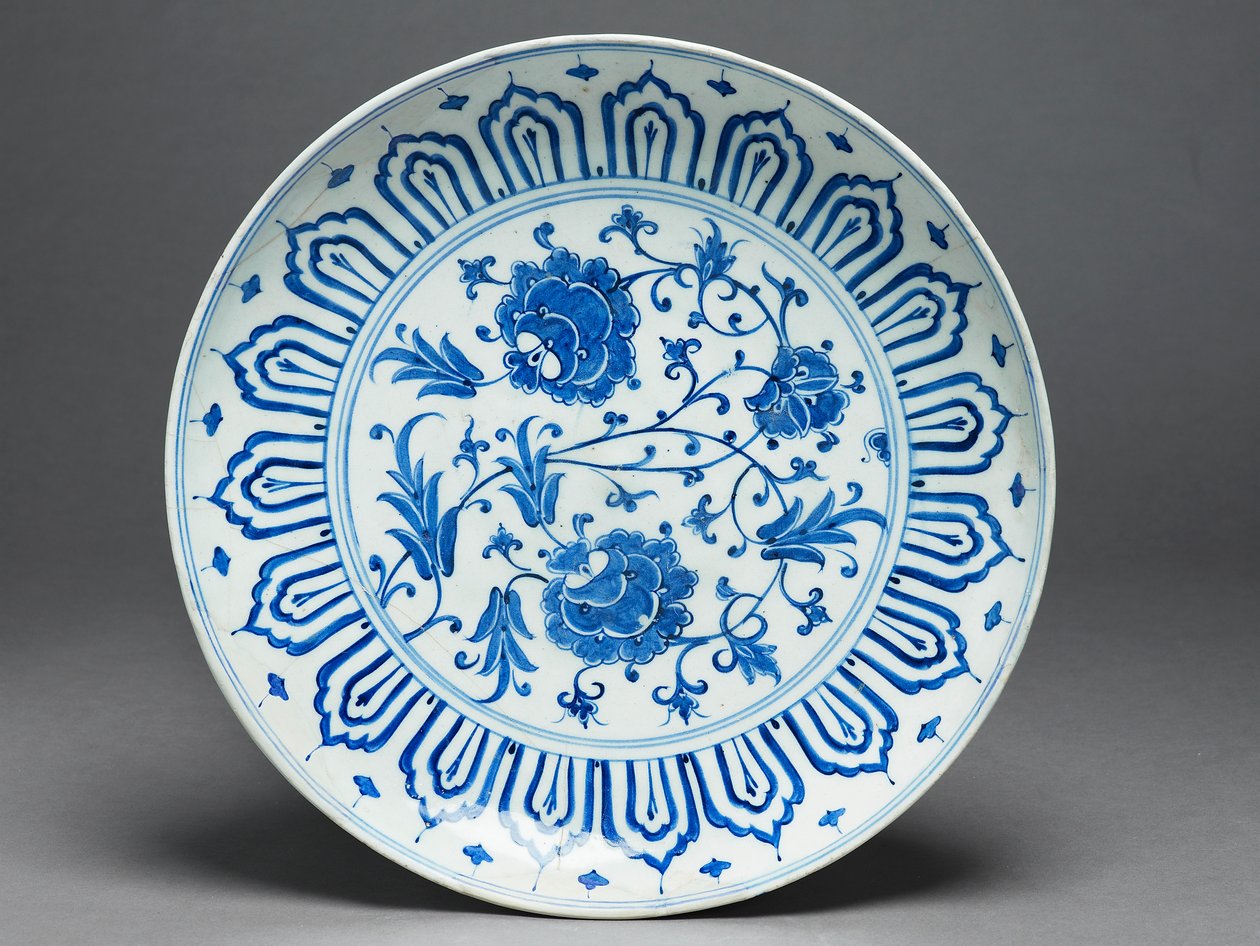 Nádoba, Iznik, Turecko, kolem roku 1575 (kamenná pasta s modrou podkladovou glazurou) od Turkish School