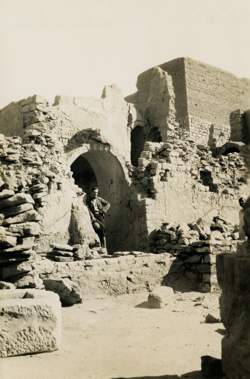 Interiér velké pevnosti (qasr) kláštera svatého Simeona, Asuán, Egypt, fotografie Ugo Monneret de Villard od Ugo Monneret de Villard