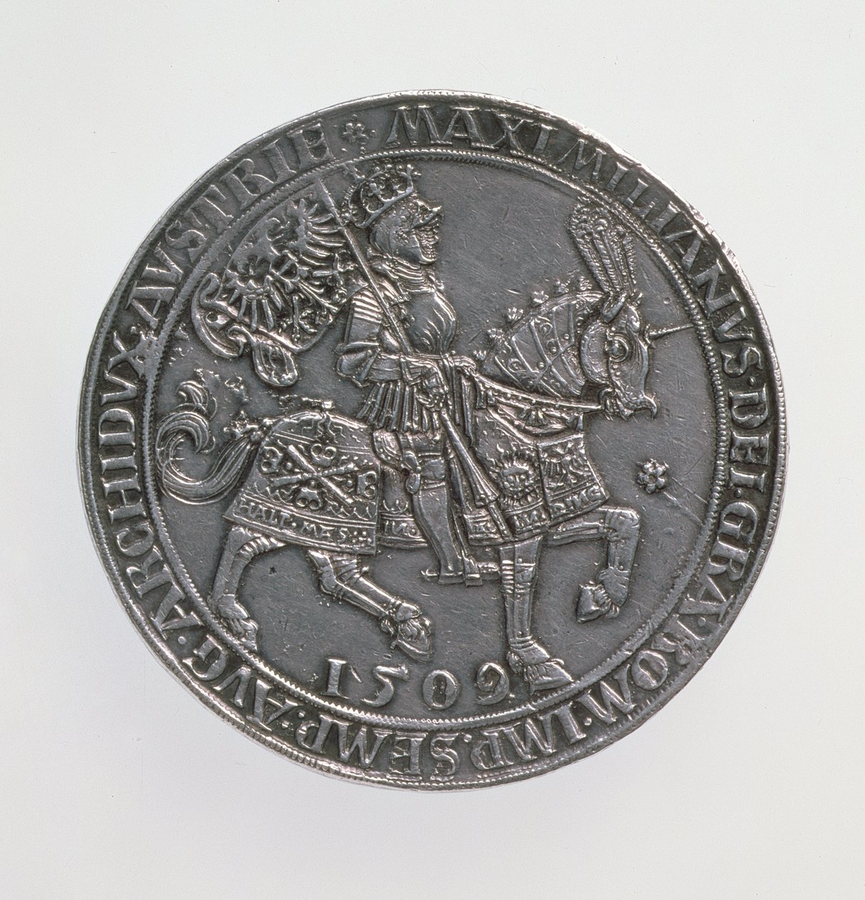 Kronungsdoppelguildiner (dvojitý guldener) císaře Maxmiliána I. (1493-1519), antverpská mincovna, reedice mince z roku 1509, 1517 (avers) (stříbrná) (revers viz 168075) od Ulrich Ursentaler