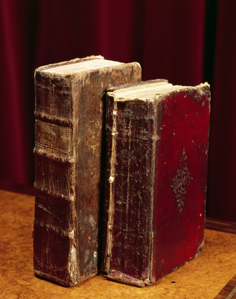 Bible patřící lordu Byronovi a Augustě Leighové od Unbekannt Unbekannt