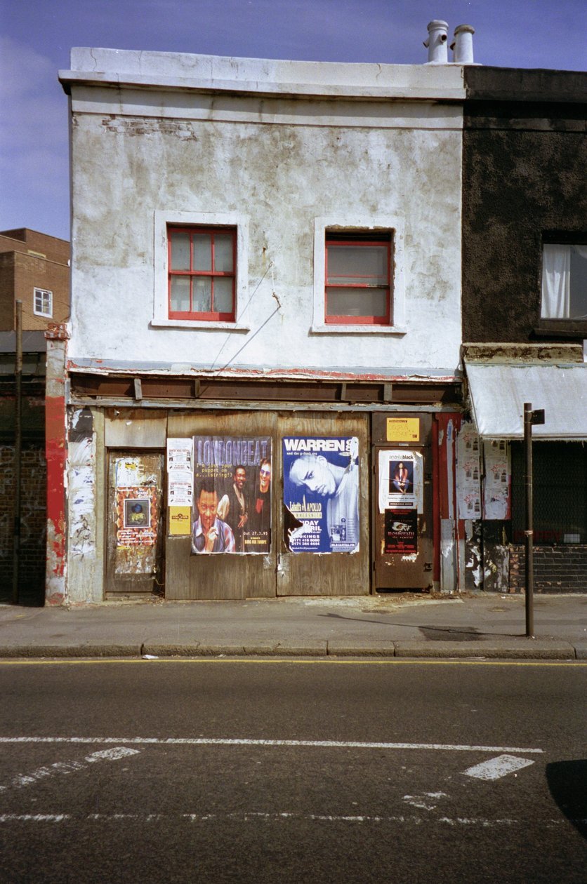 Prázdný obchod, Kensal Green, 1995 od Unbekannt Unbekannt