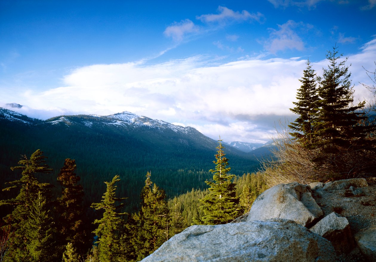 Bouře v horách, Yosemitský národní park, Kalifornie od Unbekannt Unbekannt