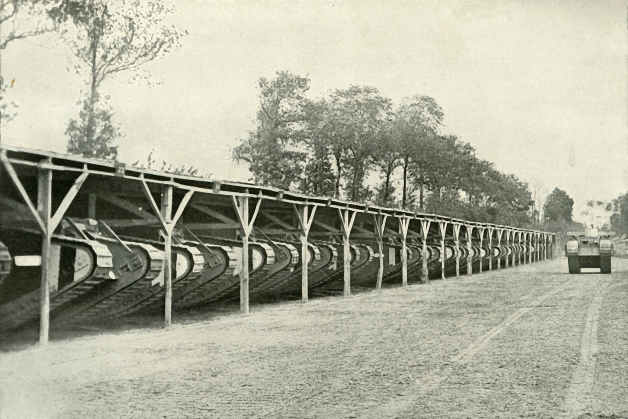 Park britských tanků těsně za frontovou linií, 1919. od Unbekannt