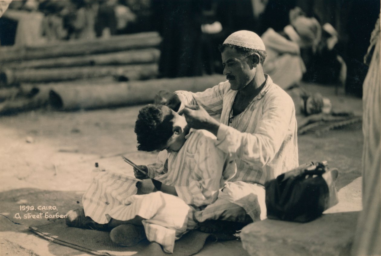 Pouliční holič, Káhira, Egypt, 1936 od Unbekannt