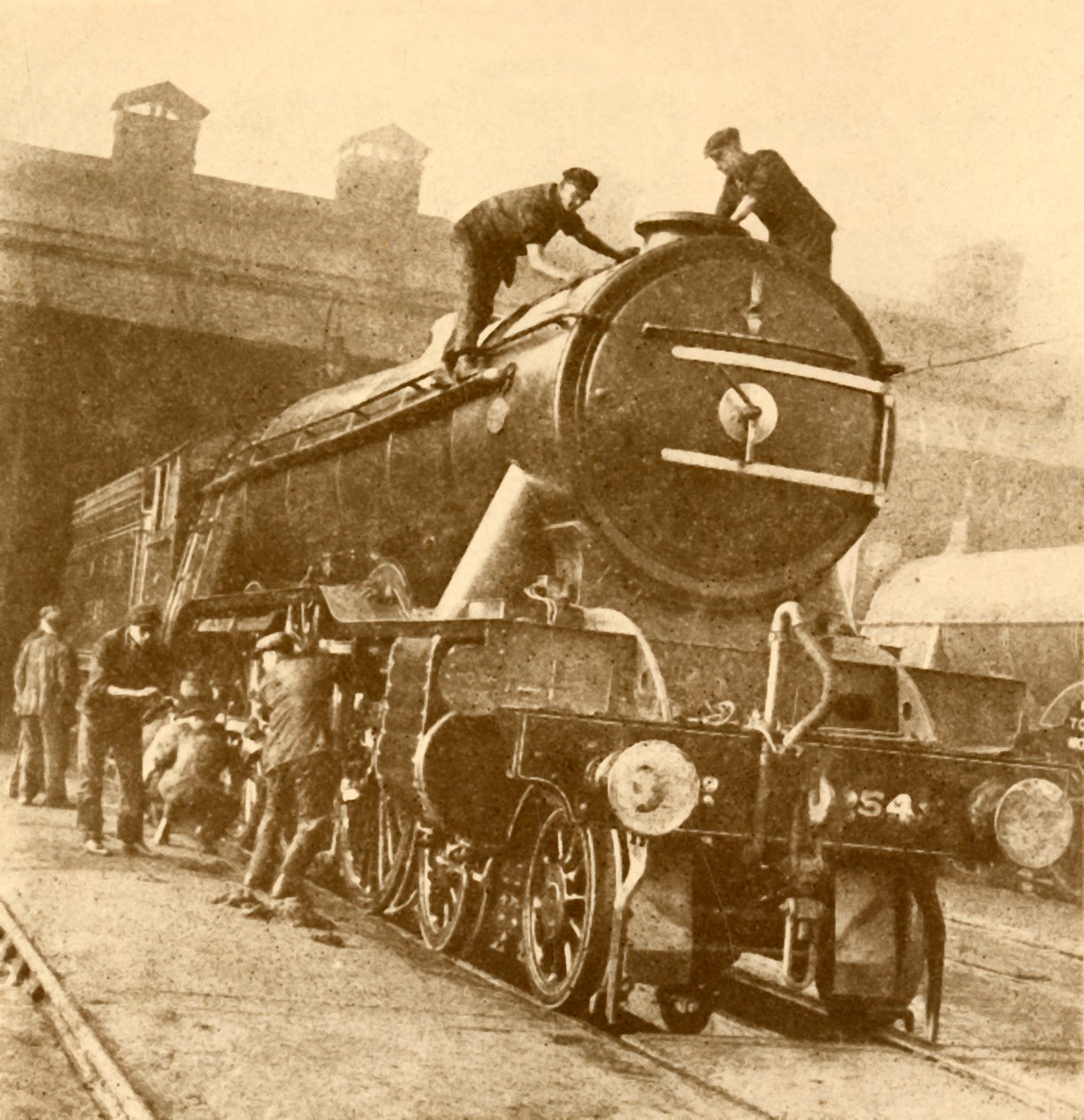A Wash and Brush Up for the Flying Scotsman., c1930. od Unbekannt