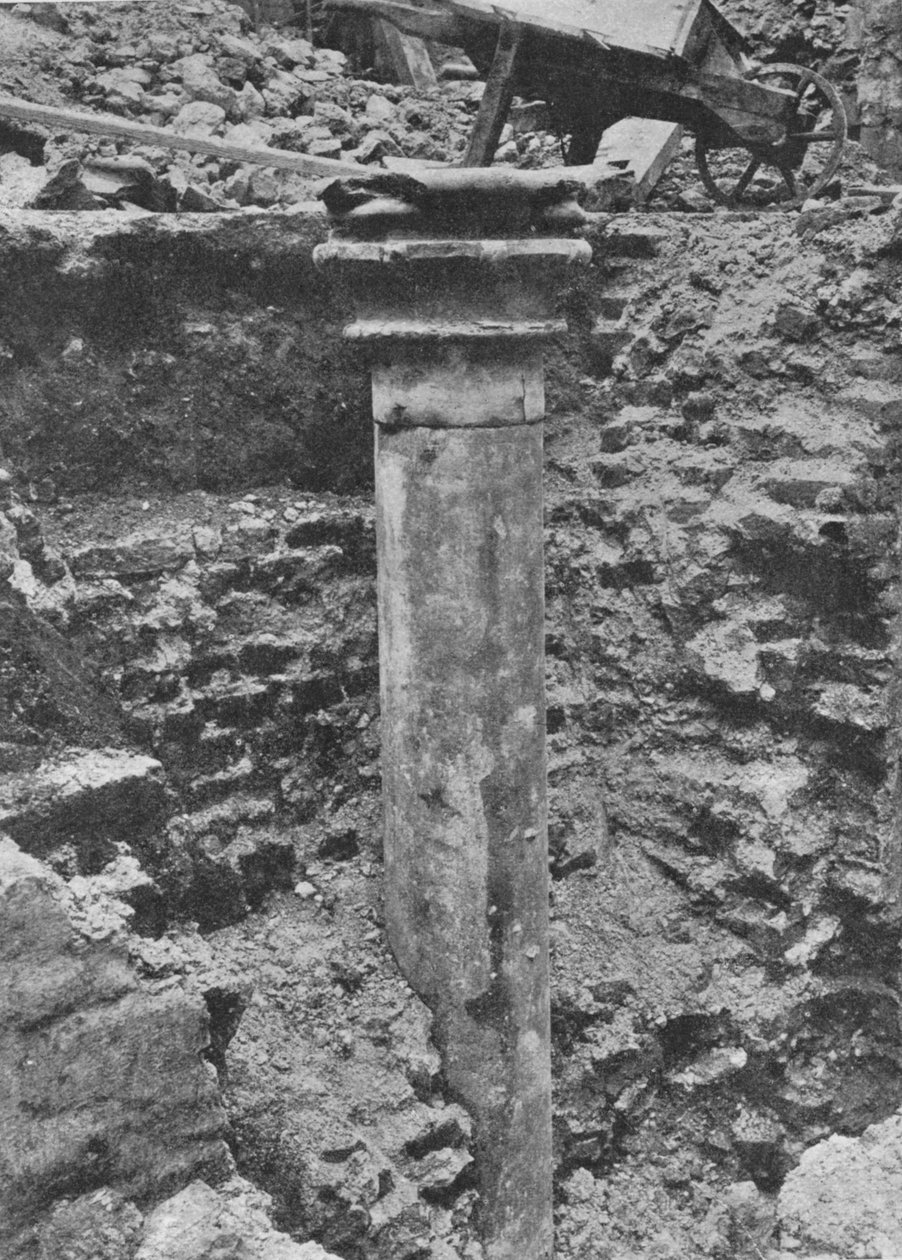 Sloup ze sálu Blackfriars Priory, City of London, 1906 od Unbekannt