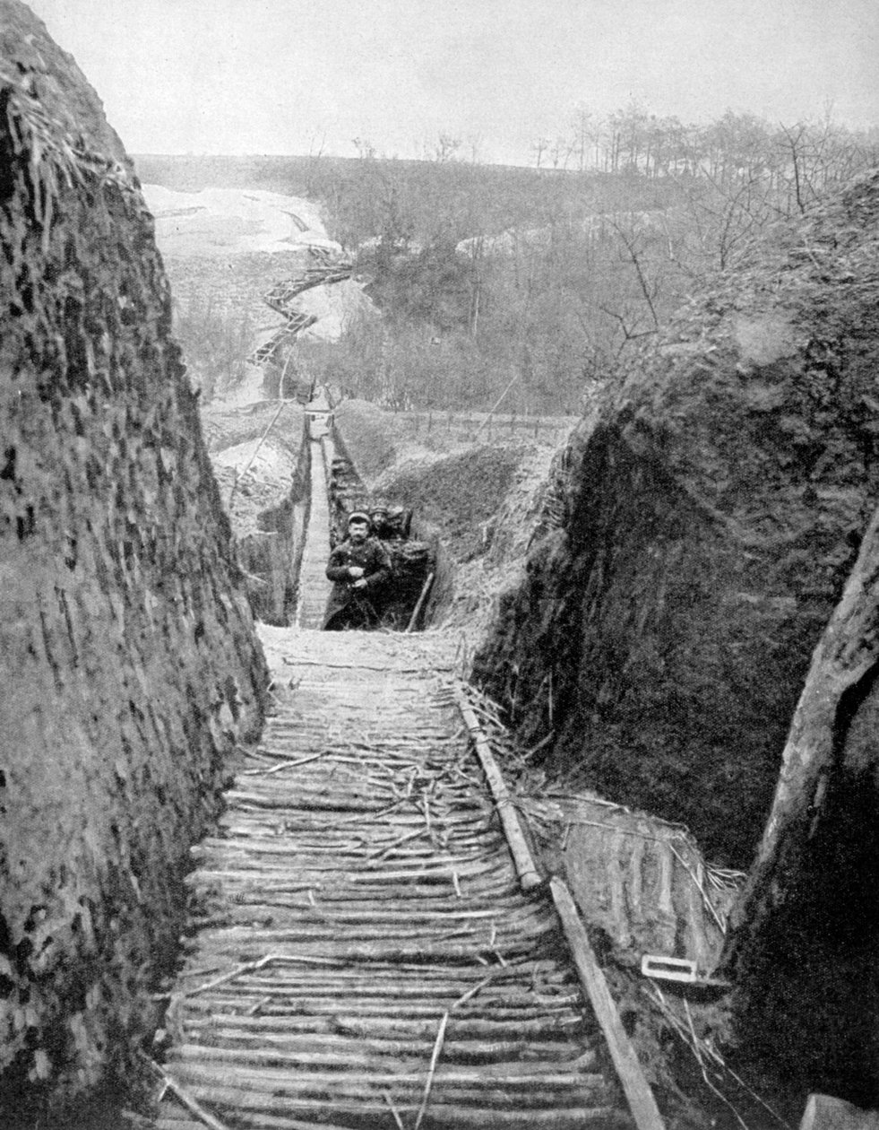 Komunikační příkop a cesta na frontu, Francie, první světová válka, 1915 od Unbekannt