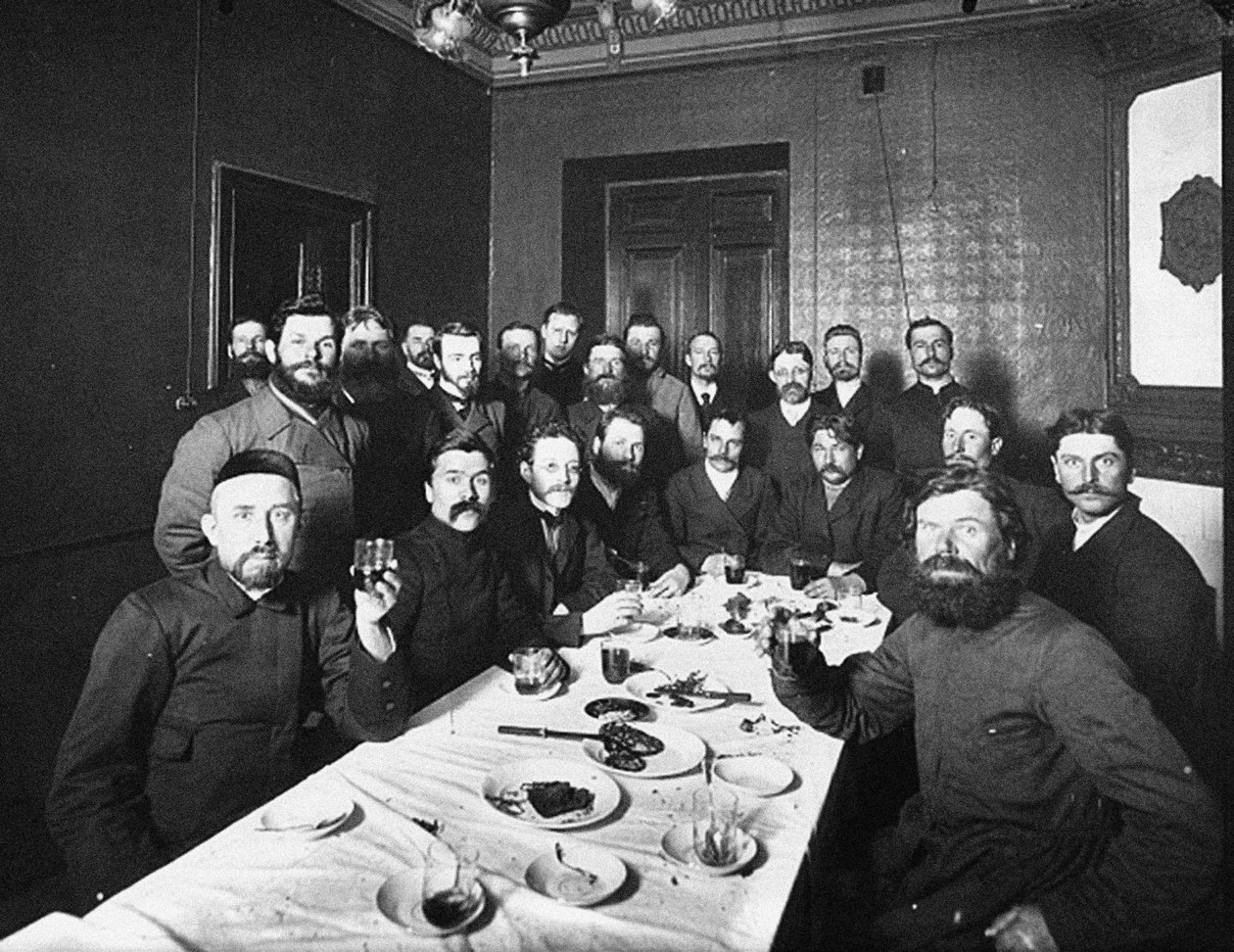 Skupina poslanců druhé dumy, 1907 od Unbekannt