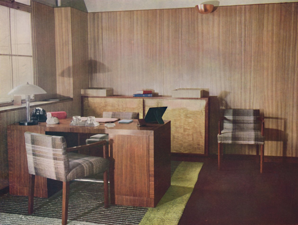 Soukromá kancelář navržená a realizovaná Gordonem Russell Ltd., Broadway Worcs a Londýn, 1935 od Unbekannt