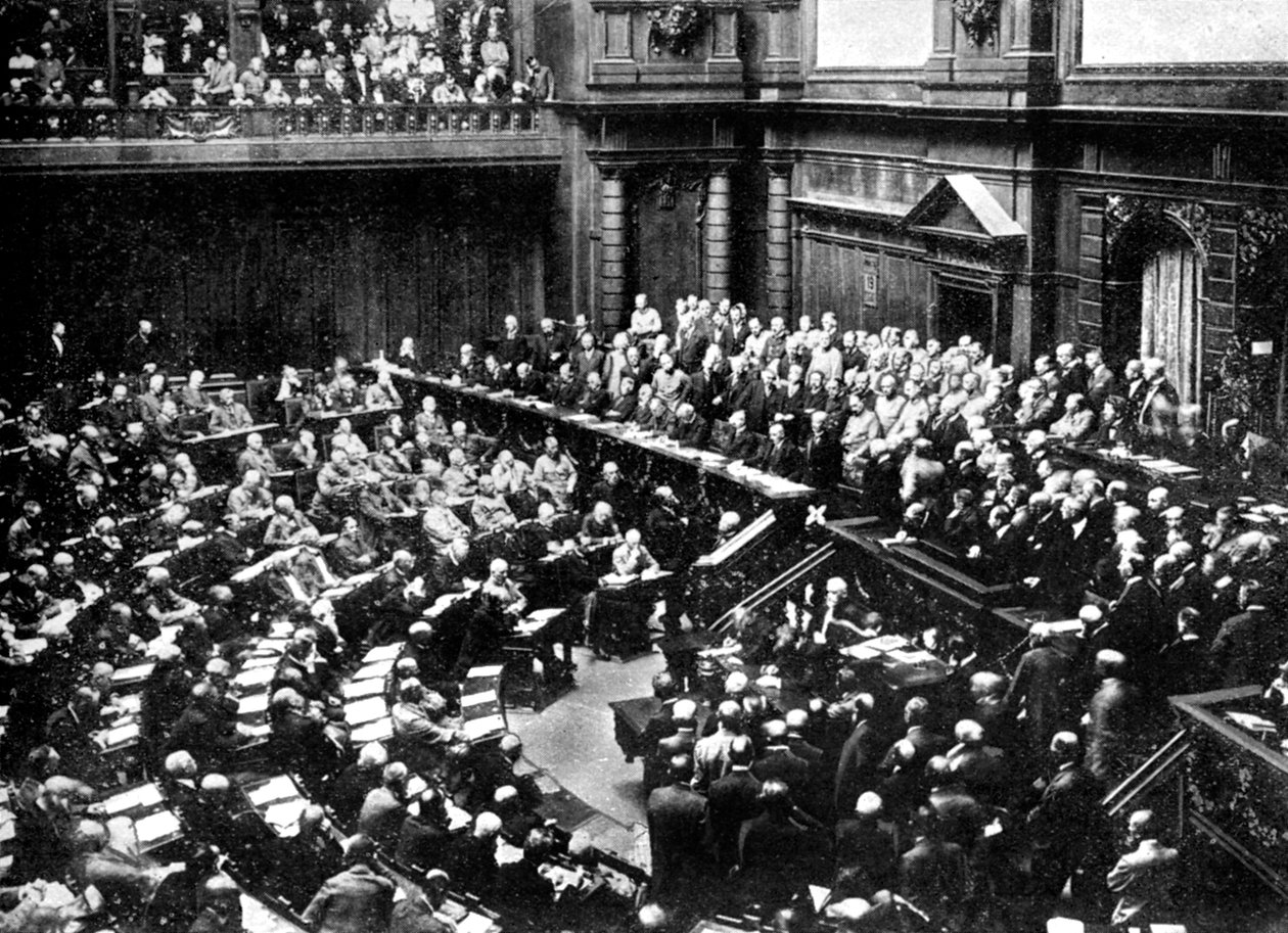 Typické zasedání Reichstagu, parlamentu Německé republiky, 1926 od Unbekannt