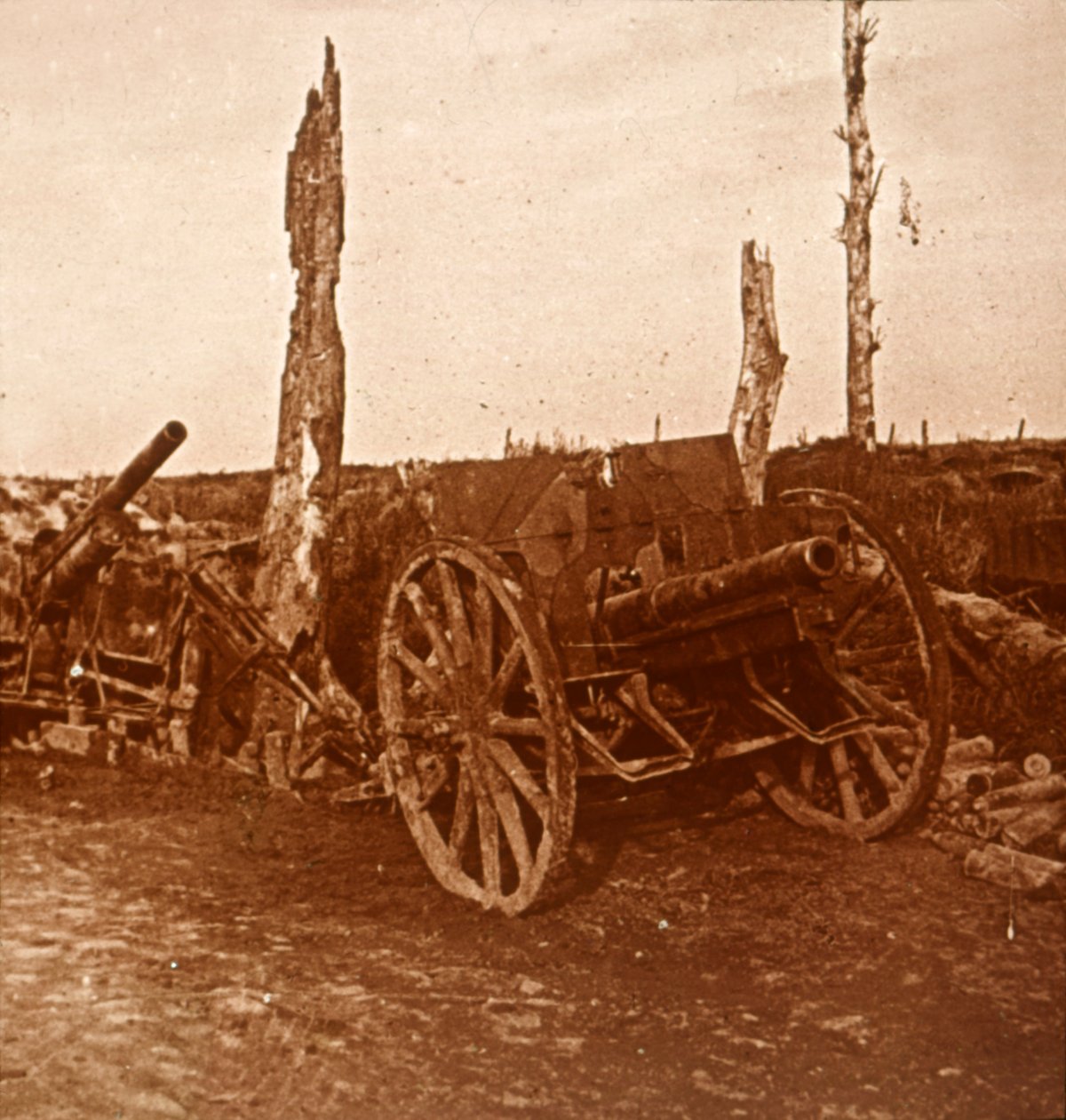 Opuštěná děla, c1914-c1918 od Unbekannt