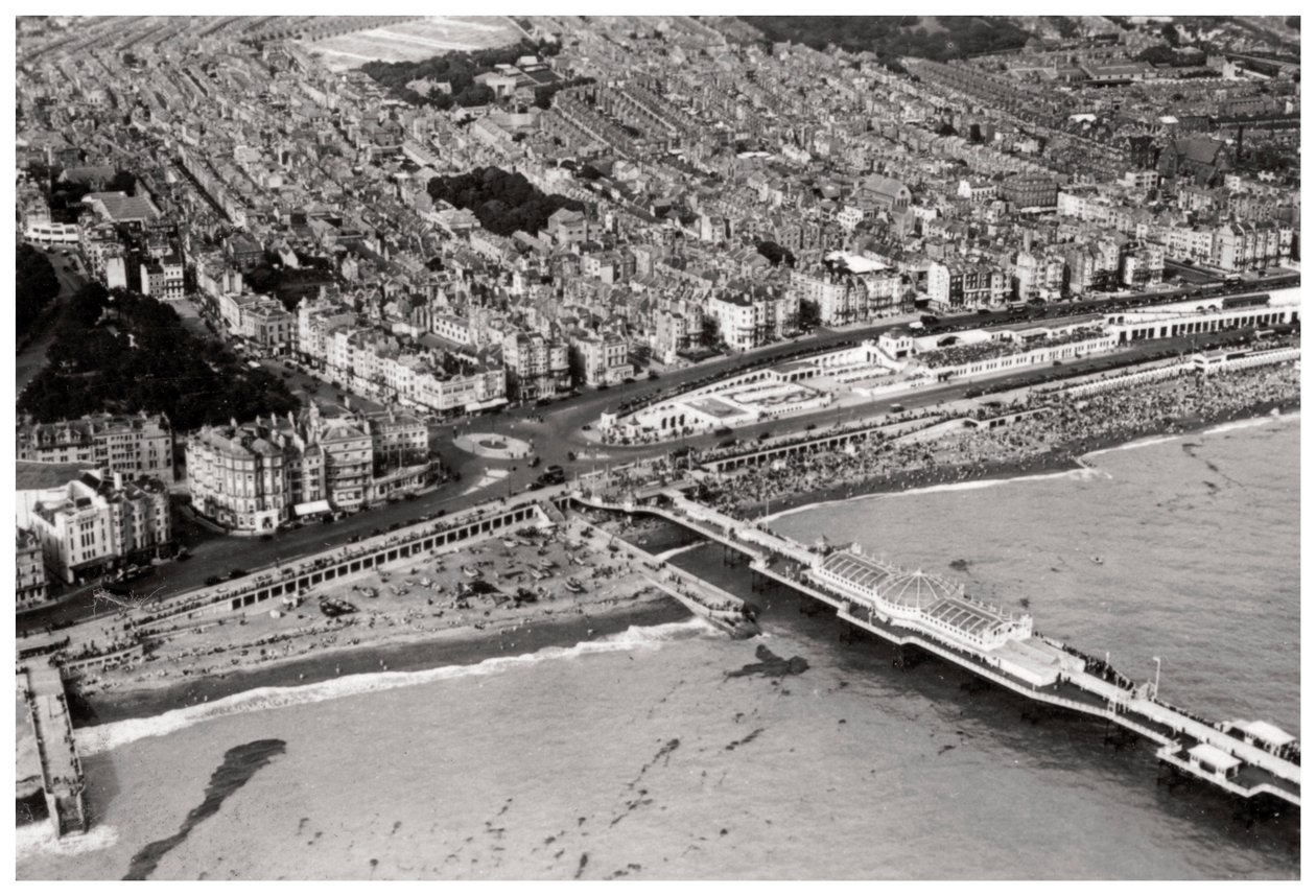 Letecký pohled na Brighton, Sussex, ze Zeppelinu, 1931 1933 od Unbekannt