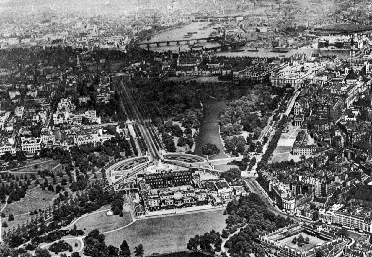 Letecký pohled na Buckinghamský palác, Londýn, 1926-1927 od Unbekannt