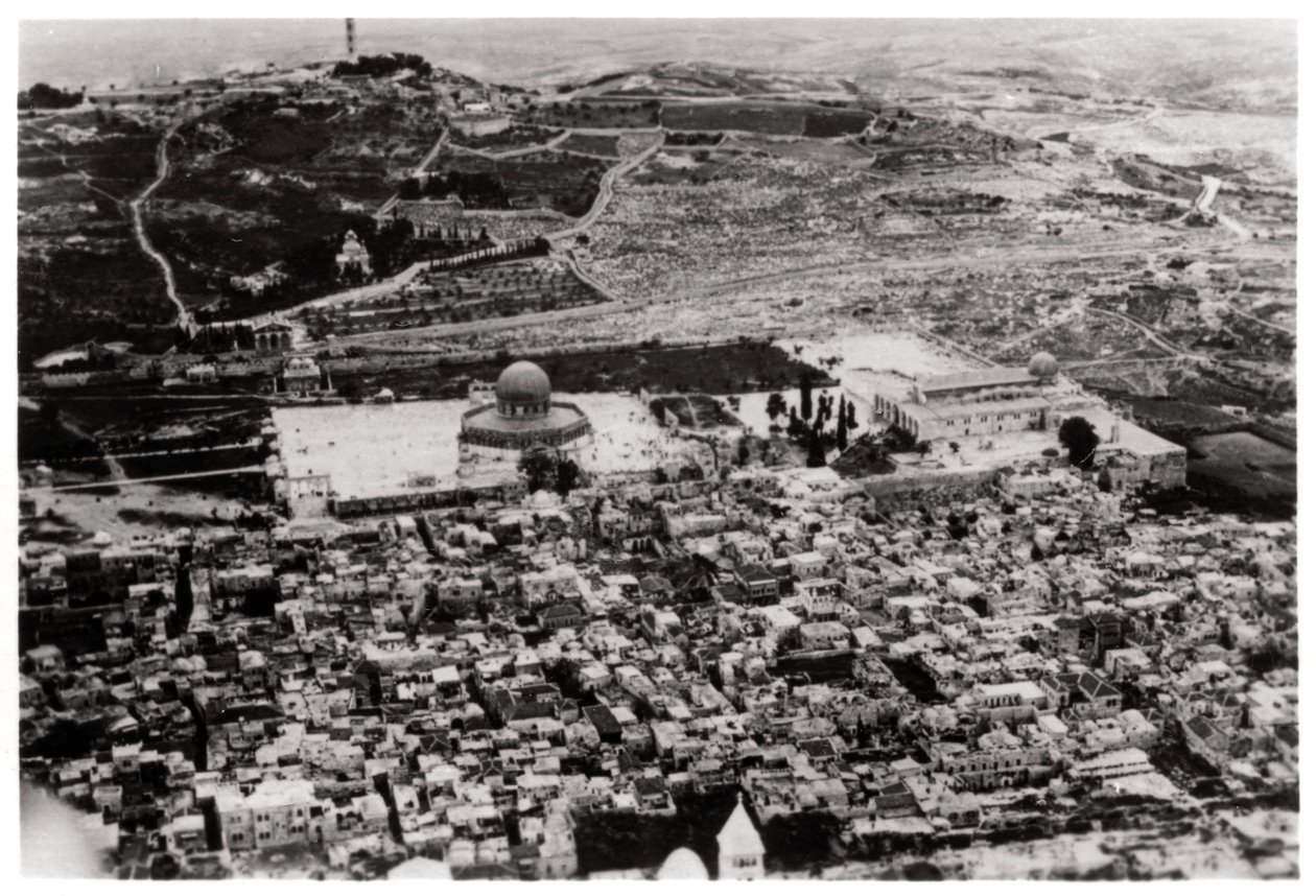 Letecký pohled na mešitu Omar, Jeruzalém, Palestina, ze Zeppelinu, 1931 1933 od Unbekannt