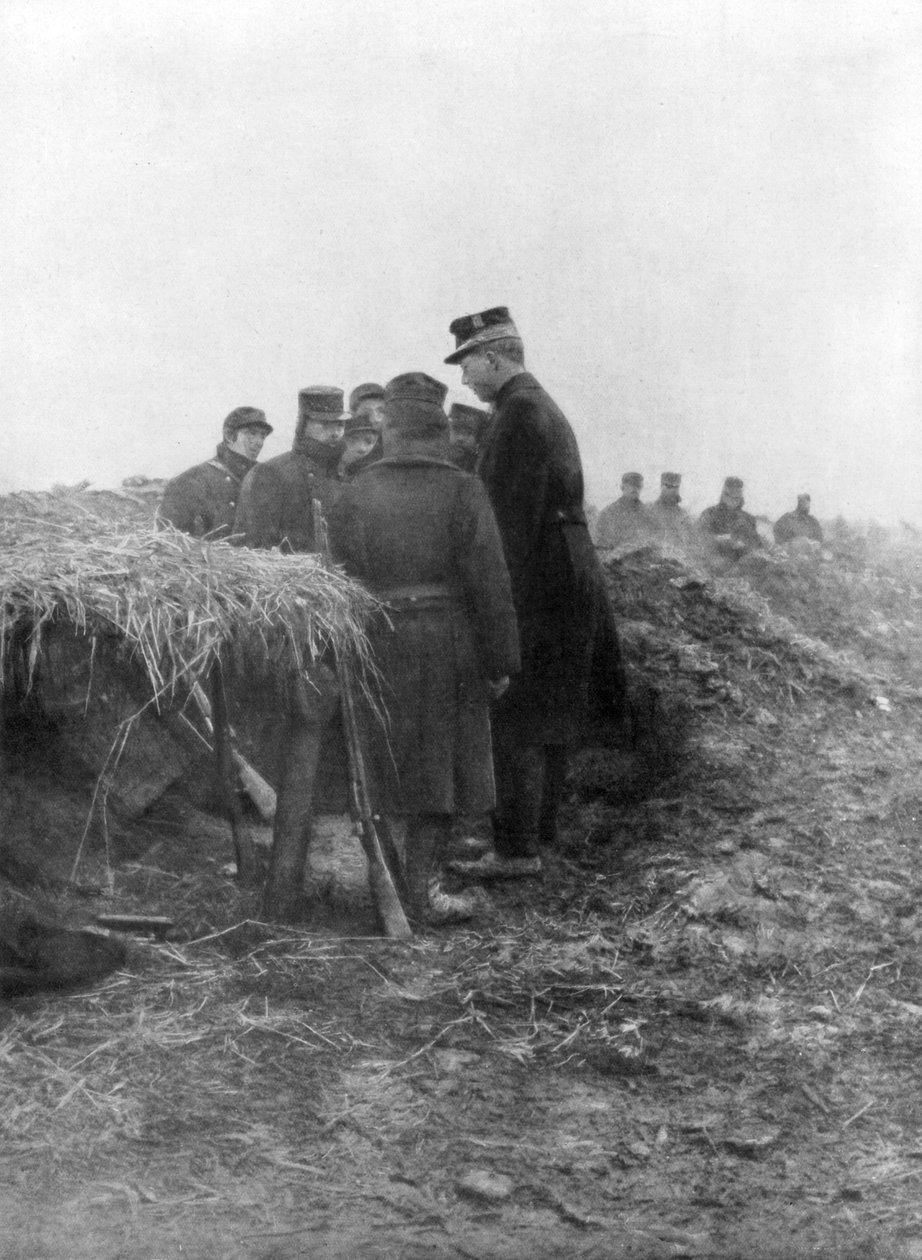 Albert I., třetí král Belgičanů, na návštěvě zákopů Avecapelle, Belgie, 1915 od Unbekannt