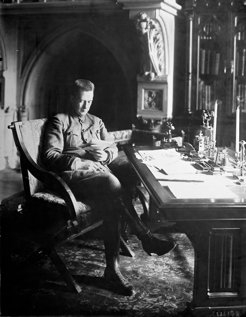 Alexander Kerensky, předseda ruské prozatímní vlády, Rusko, 1917. od Unbekannt