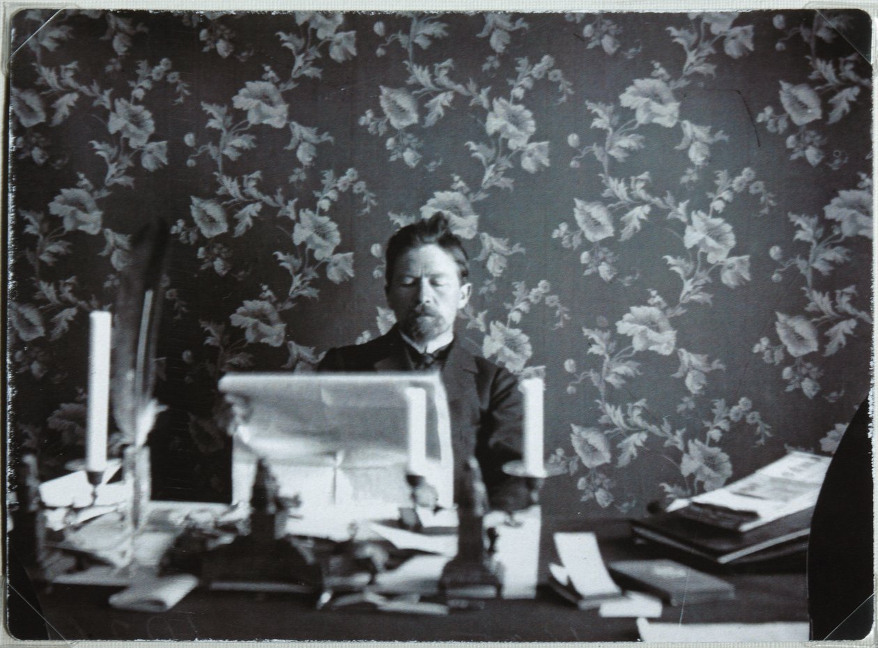 Anton Čechov ve své studii v Jaltě, 1895-1900 od Unbekannt